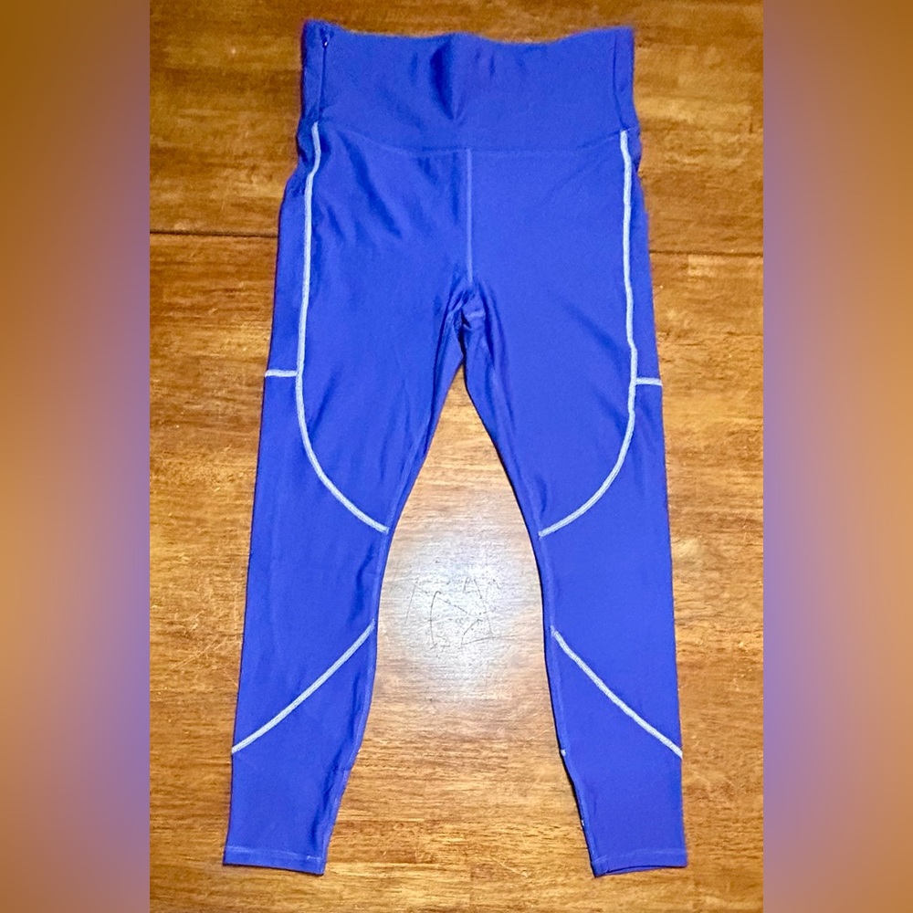 Fabletics Periwinkle Yoga Pants/Leggings with Contrast Piping
